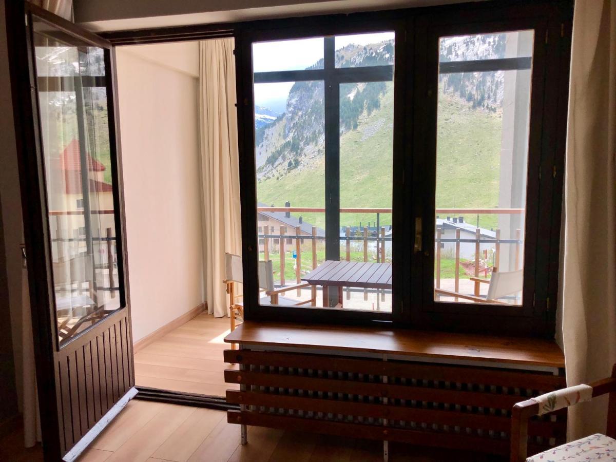Hotel Edelweiss Candanchu Bagian luar foto