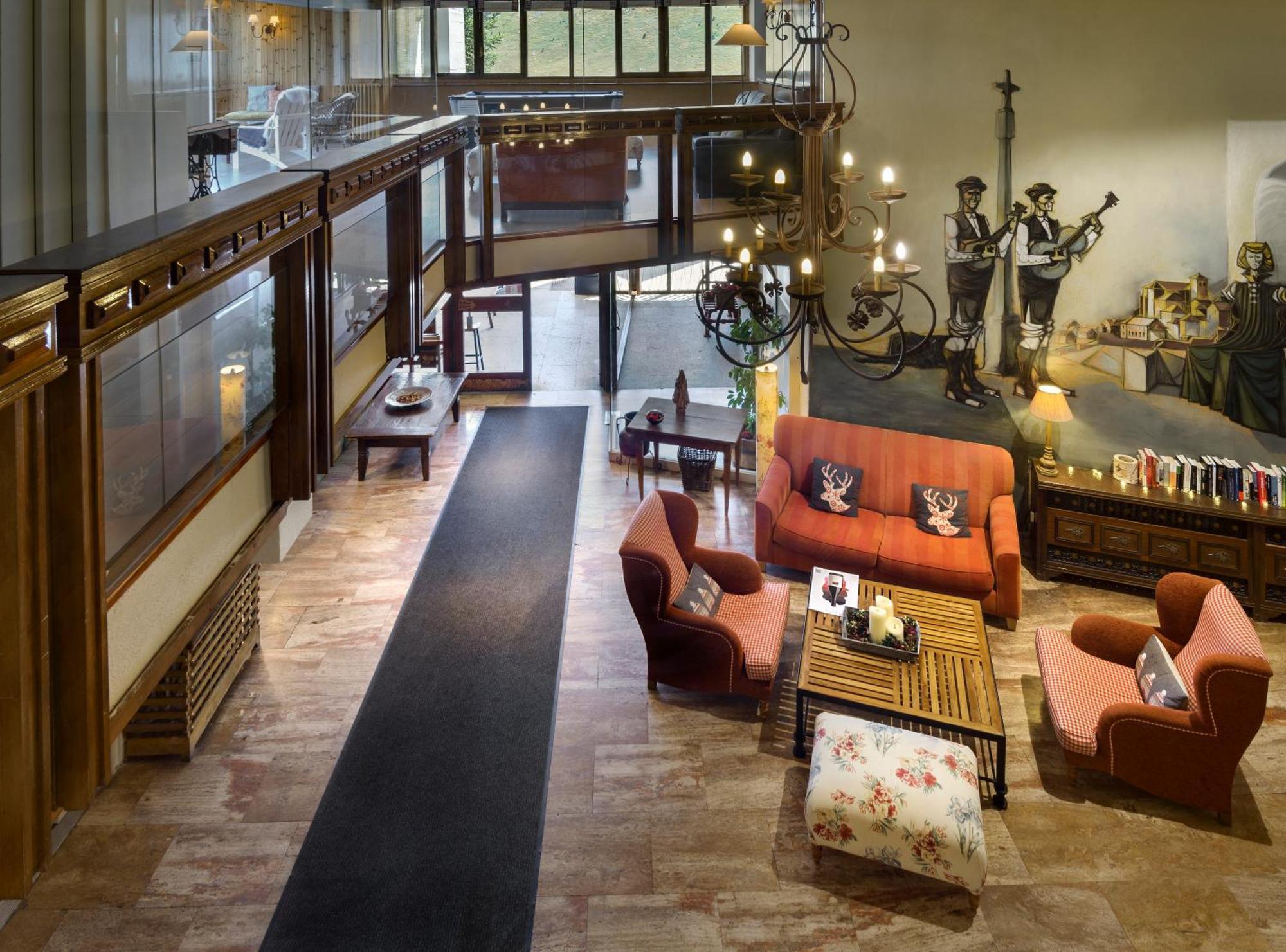 Hotel Edelweiss Candanchu Bagian luar foto